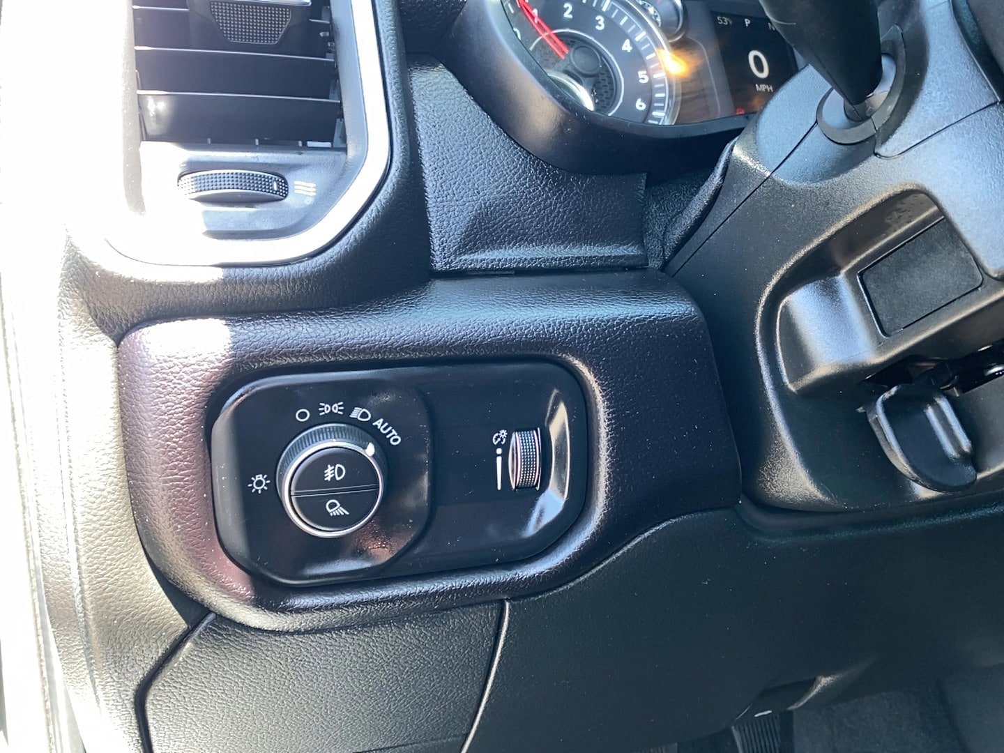 Used 2023 RAM 2500 Big Horn w/ Level 1 Equipment Group AWD/4WD image 22