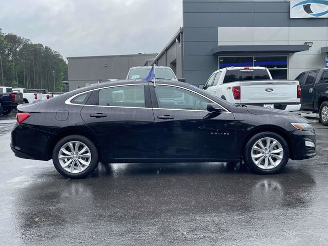 Used 2025 Chevrolet Malibu LT FWD image 3