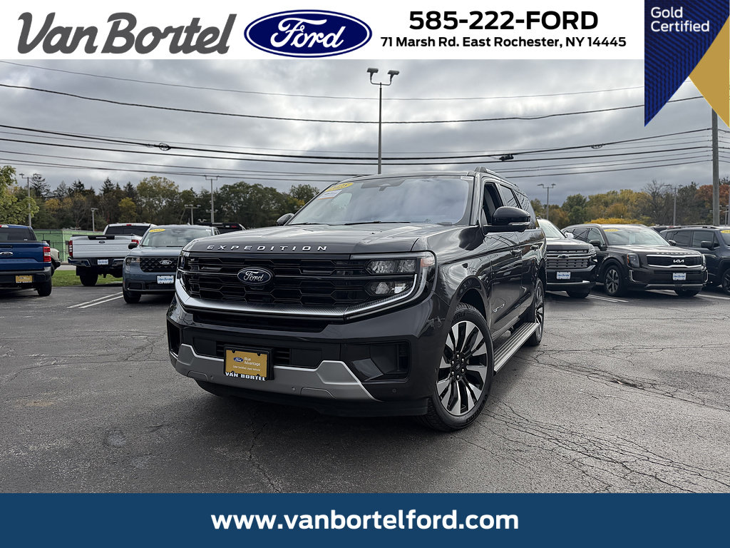Certified 2025 Ford Expedition Platinum w/ Driver's Package