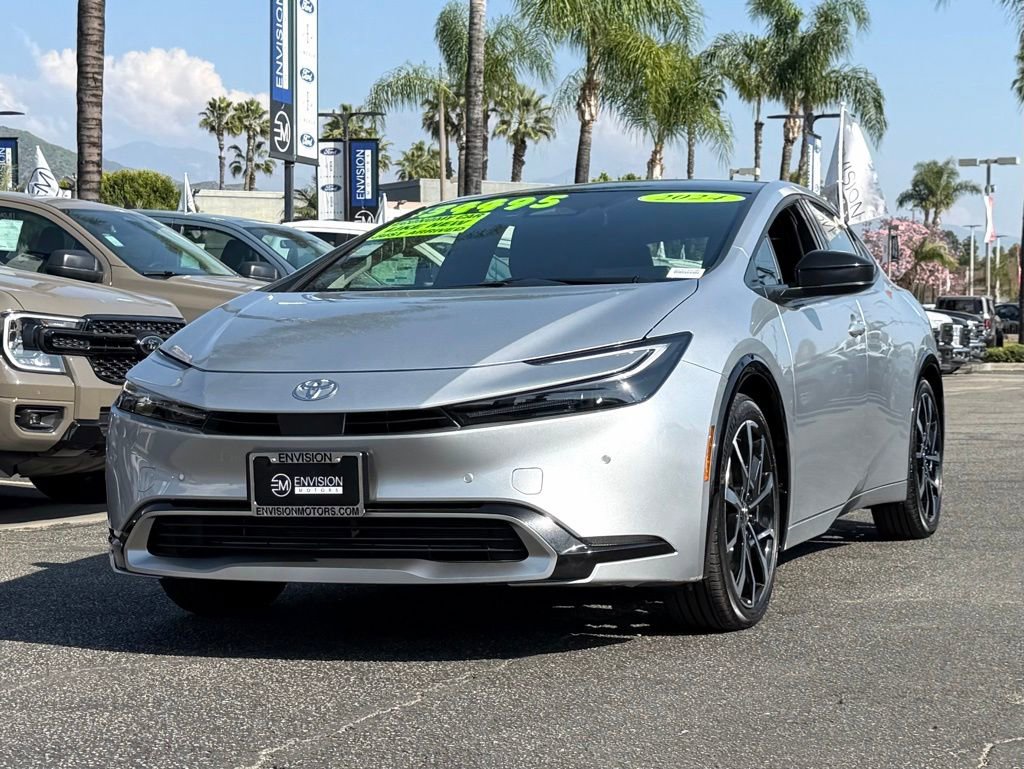 Used 2024 Toyota Prius Prime image 4