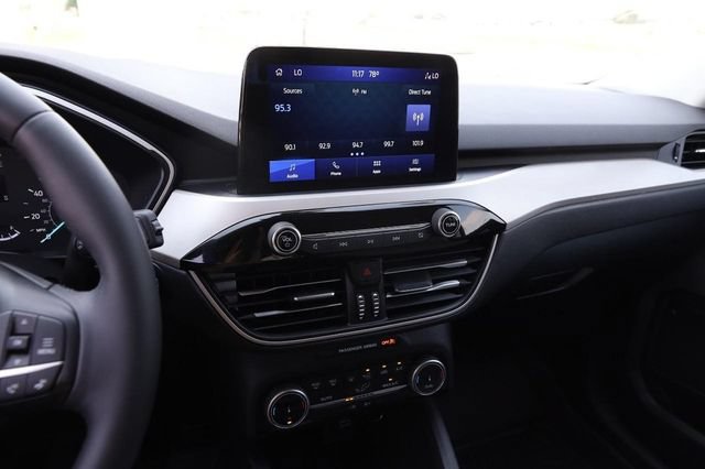 Certified 2022 Ford Escape SE w/ SE Sport Appearance Package FWD image 20