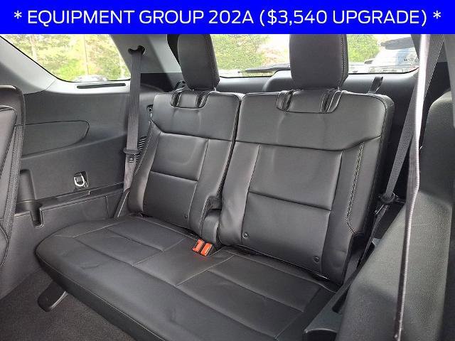 Certified 2023 Ford Explorer XLT w/ Equipment Group 202A AWD/4WD image 11