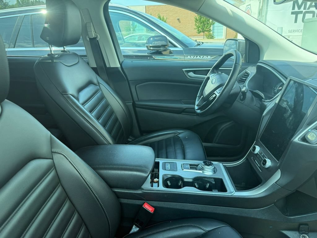 Certified 2021 Ford Edge SEL w/ Convenience Package AWD/4WD image 9