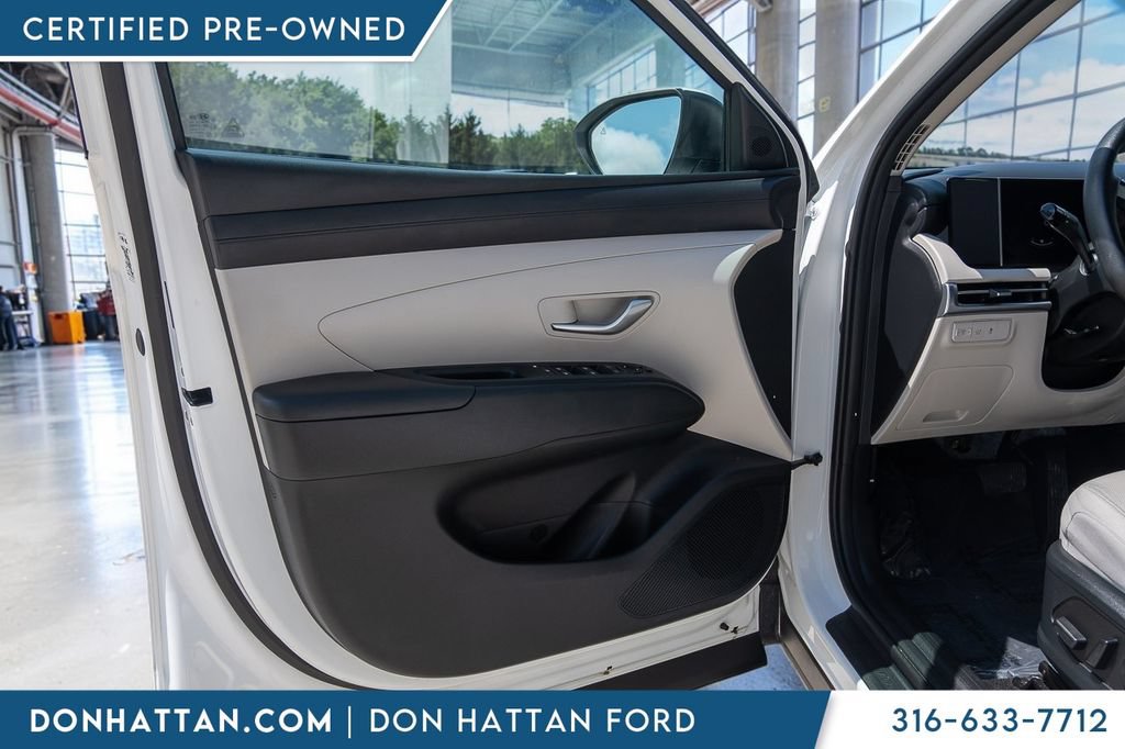 Used 2025 Hyundai Tucson SEL FWD image 16