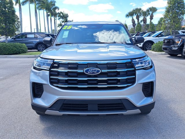 Certified 2025 Ford Explorer Active image 8