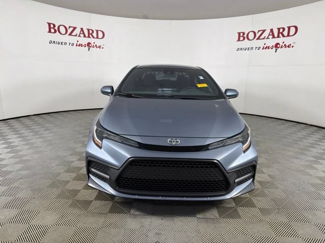 Used 2022 Toyota Corolla SE FWD image 2
