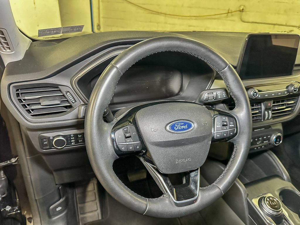 Certified 2024 Ford Escape Active AWD/4WD image 26