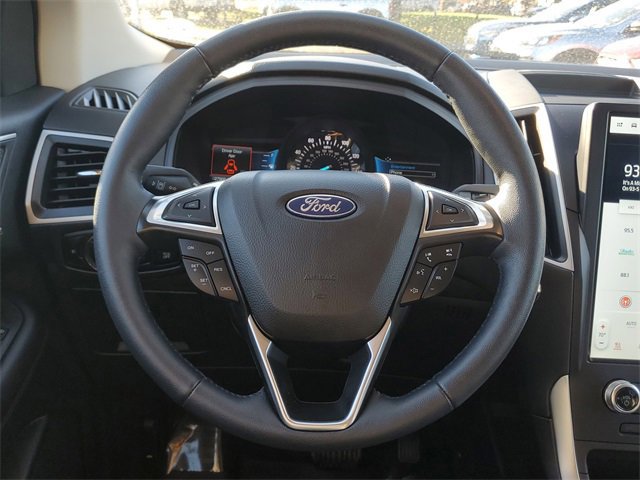 Certified 2024 Ford Edge SEL w/ Convenience Package image 32