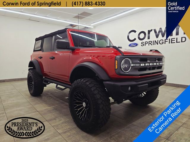 Certified 2022 Ford Bronco Big Bend w/ Sasquatch Package AWD/4WD image 7