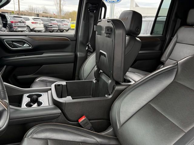 Used 2023 Chevrolet Suburban High Country AWD/4WD image 35