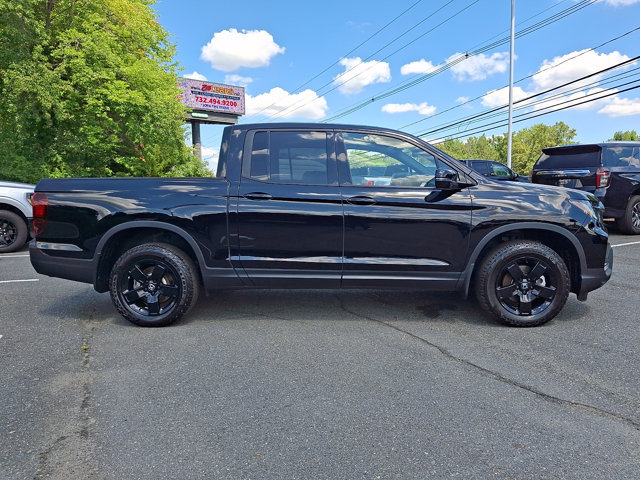 Used 2025 Honda Ridgeline Black Edition image 13