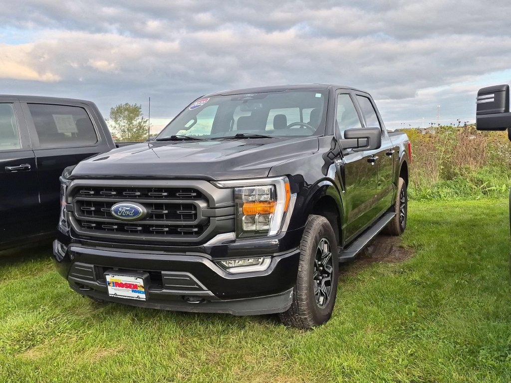 Certified 2022 Ford F150 XLT w/ Equipment Group 302A High AWD/4WD image 4