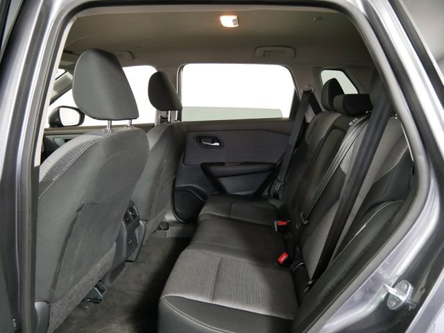 Used 2023 Nissan Rogue SV AWD/4WD image 13