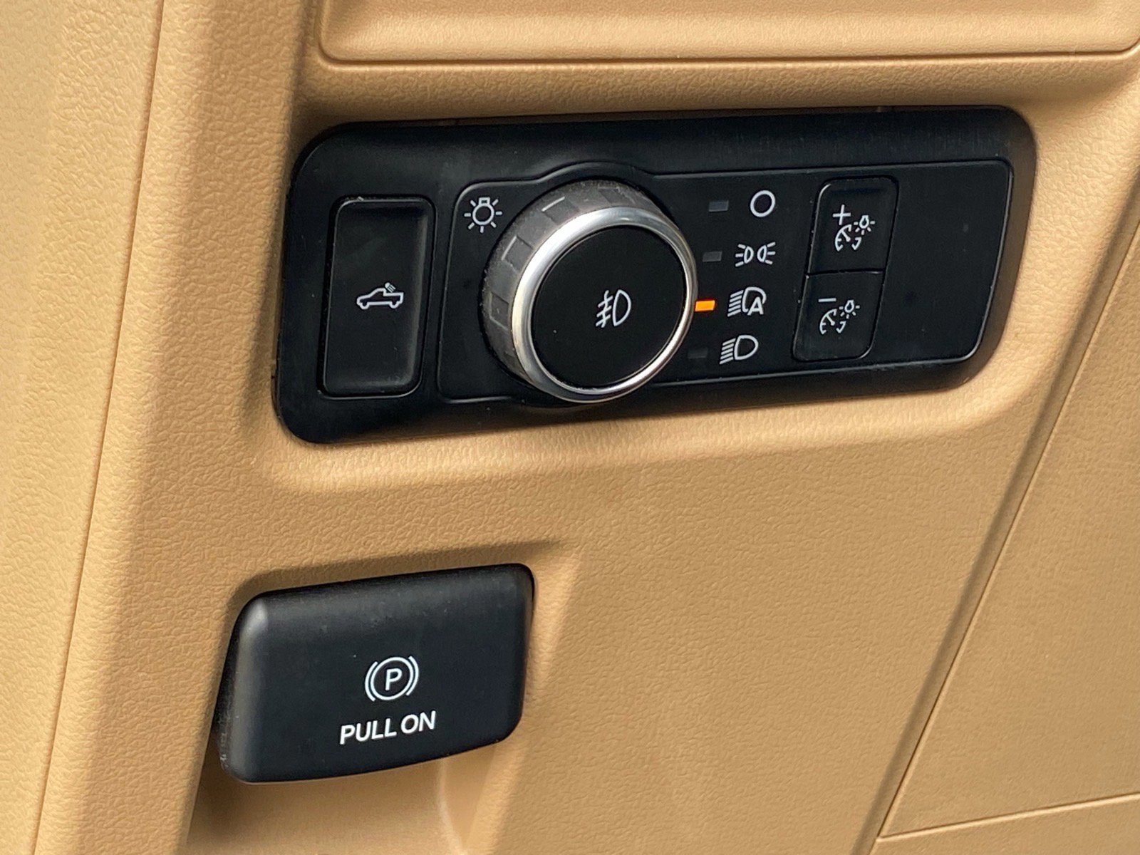 Certified 2023 Ford F150 XLT image 17