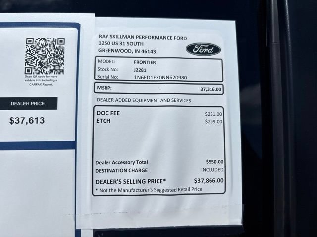 Used 2022 Nissan Frontier PRO-4X w/ Pro-4X Premium Package AWD/4WD image 3
