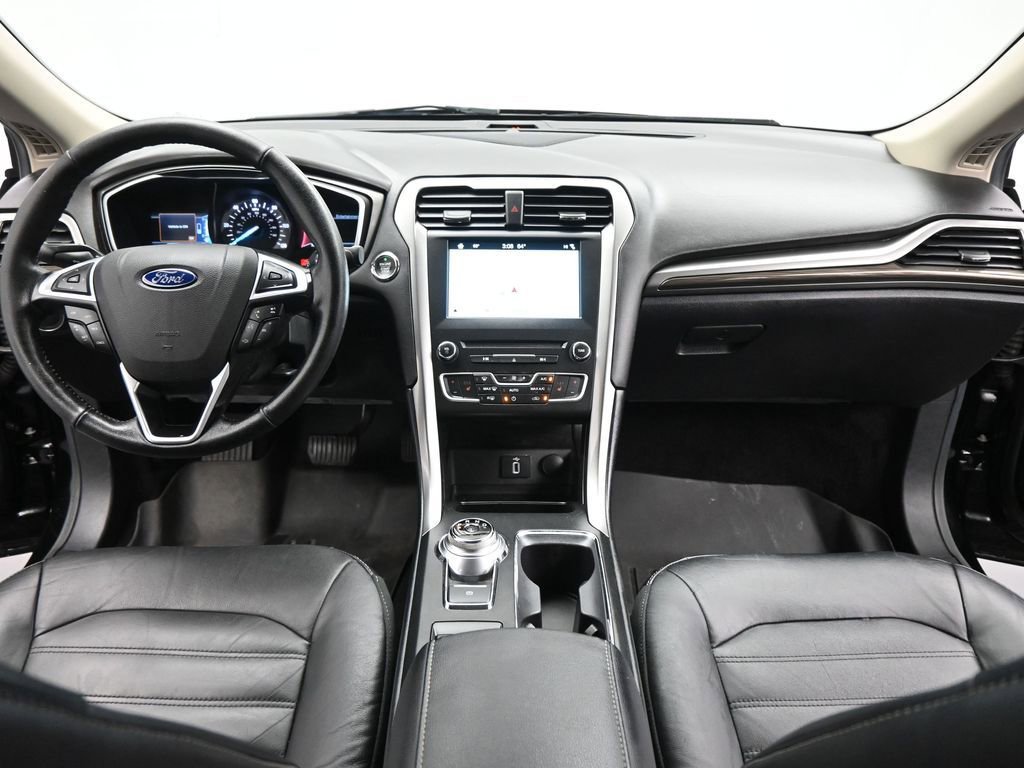 Certified 2017 Ford Fusion Energi SE image 25