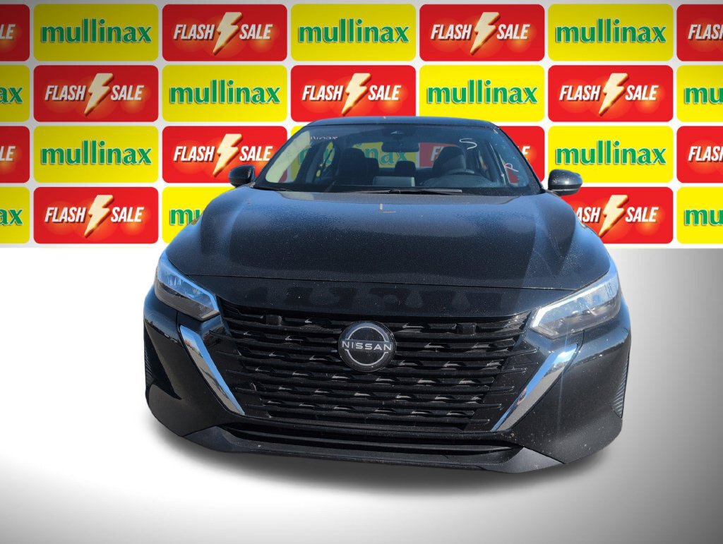Used 2025 Nissan Sentra SV FWD image 16