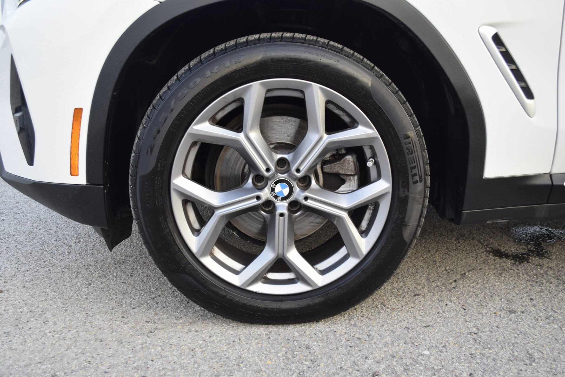 Used 2024 BMW X3 sDrive30i w/ Convenience Package image 25