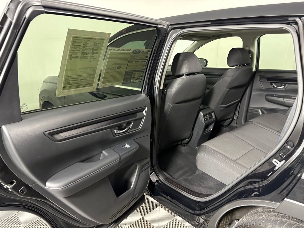 Used 2025 Honda CR-V EX image 29
