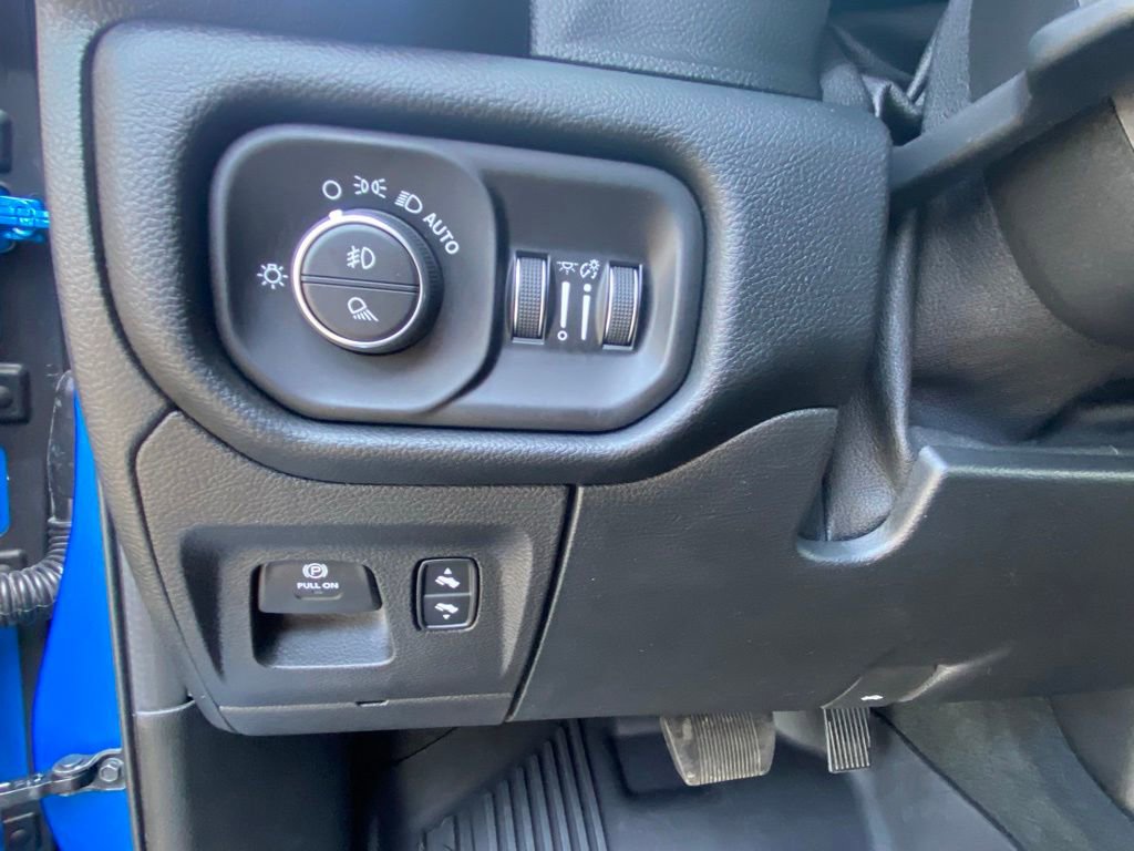 Used 2021 RAM 1500 Laramie w/ Laramie Southwest Edition AWD/4WD image 12