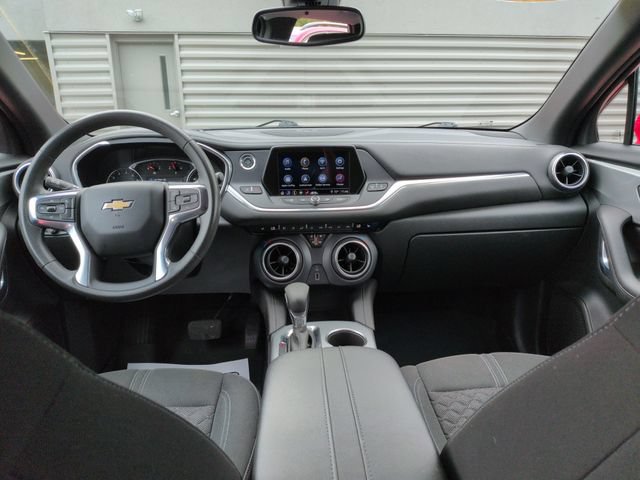 Used 2021 Chevrolet Blazer LT FWD image 27