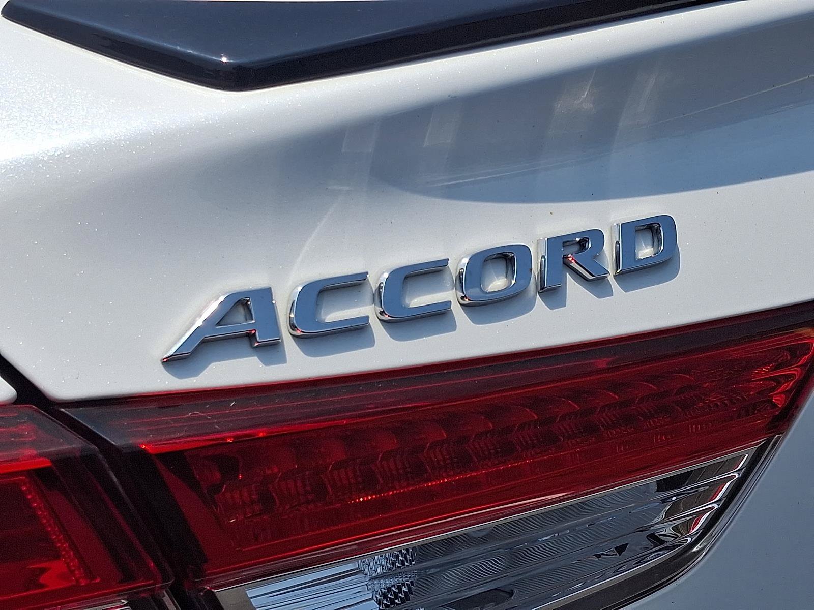Used 2022 Honda Accord Sport image 30