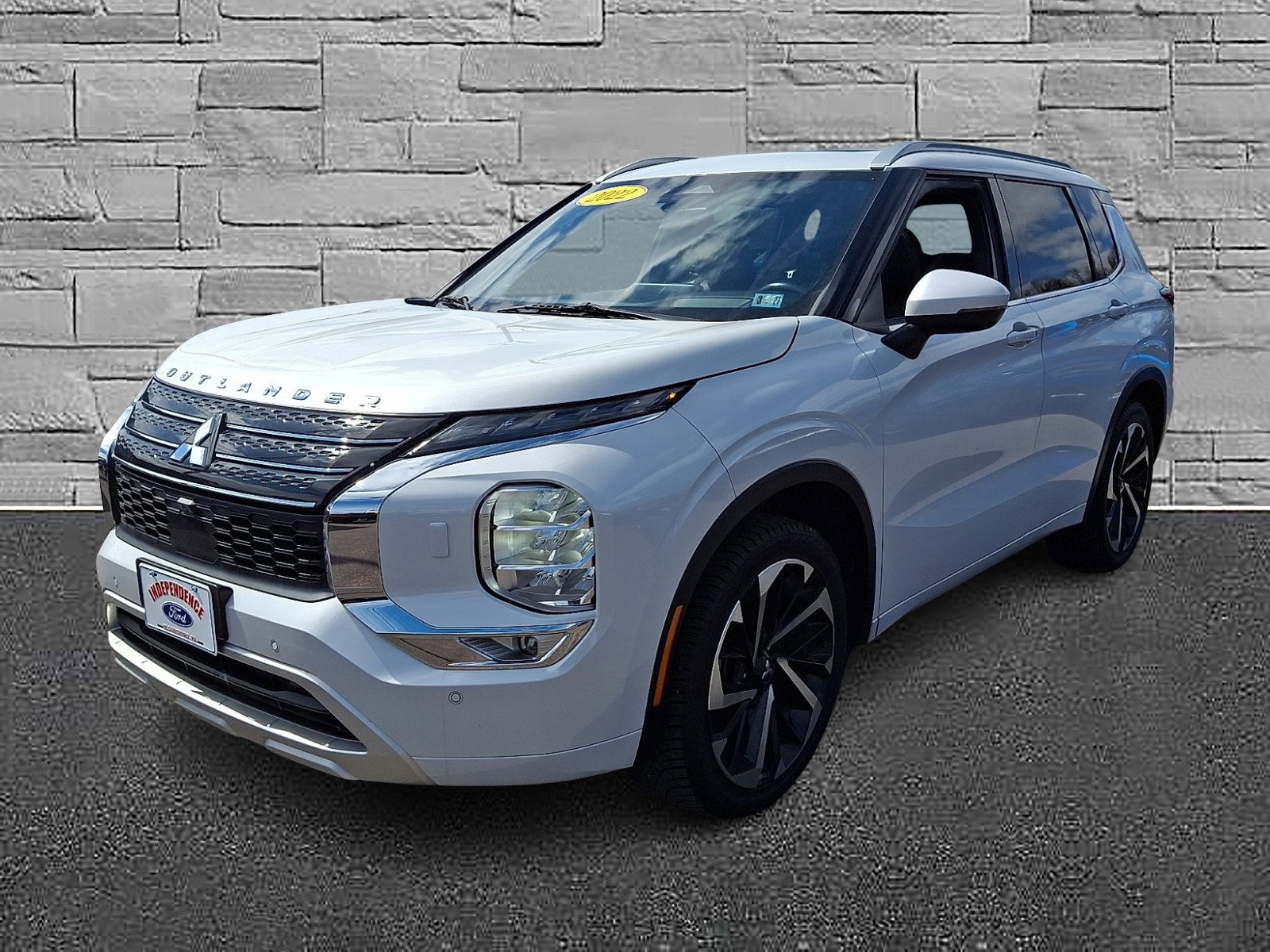 Used 2022 Mitsubishi Outlander SEL image 4