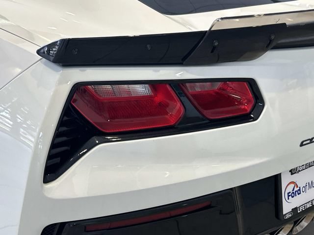 Used 2019 Chevrolet Corvette Stingray Coupe RWD image 11