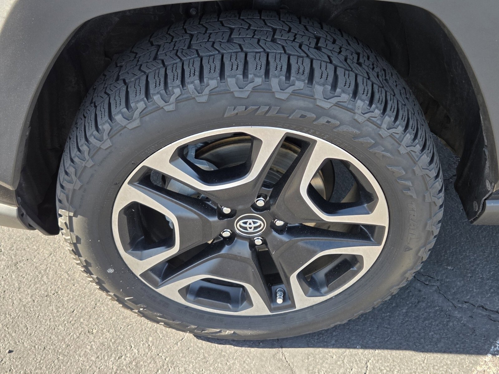 Used 2019 Toyota RAV4 Adventure w/ Carpet Mat Package image 9