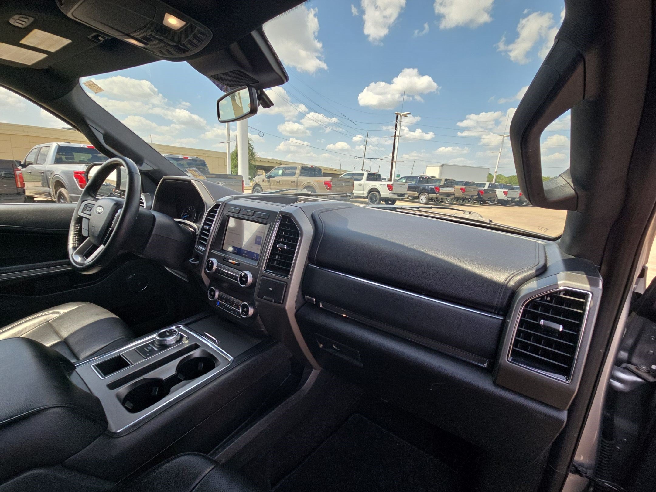 Certified 2021 Ford Expedition XLT RWD image 30