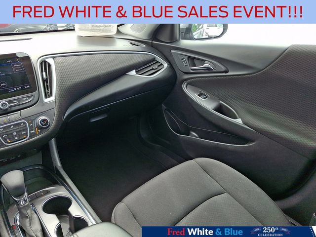 Used 2024 Chevrolet Malibu LT FWD image 16