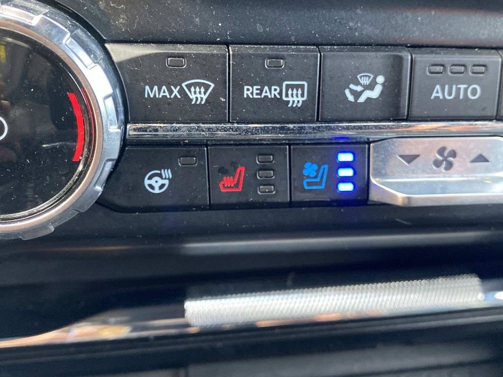 Certified 2024 Ford F150 Platinum w/ Equipment Group 702A High AWD/4WD image 30