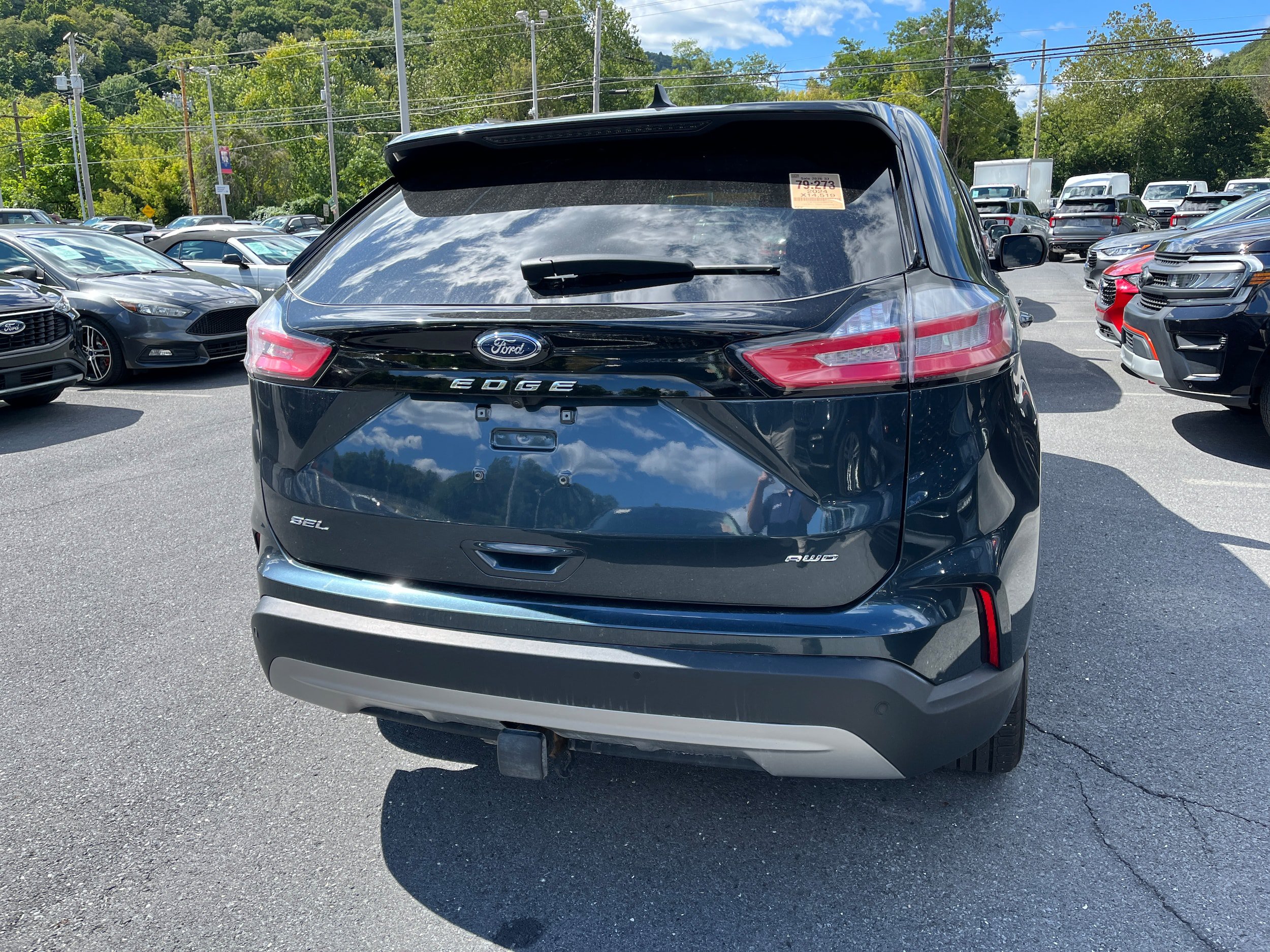 Certified 2024 Ford Edge SEL w/ Convenience Package AWD/4WD image 3