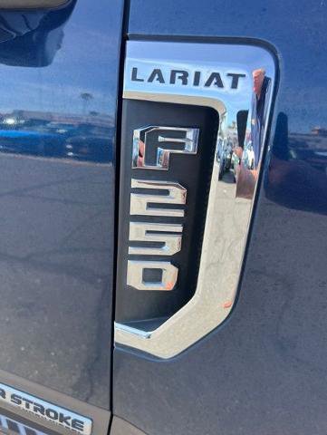 Certified 2018 Ford F250 Lariat w/ Lariat Ultimate Package RWD image 6