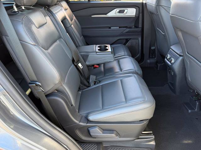 Certified 2025 Ford Explorer Active w/ Active Comfort Package AWD/4WD image 11