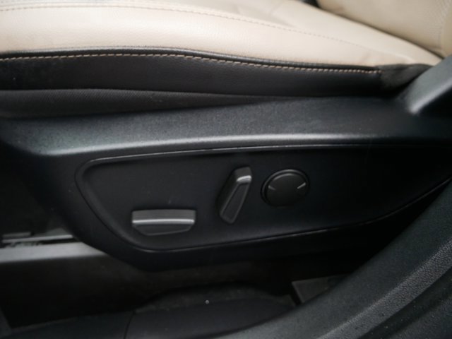Certified 2022 Ford Escape Titanium image 16