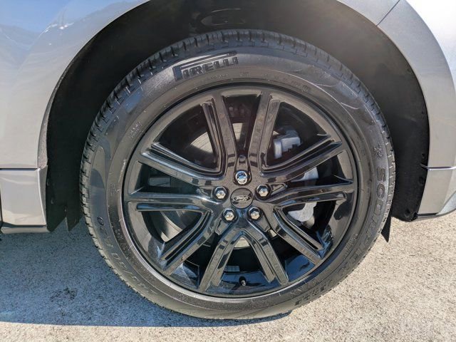 Certified 2024 Ford Edge ST-Line image 10