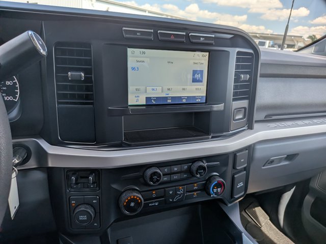 Certified 2023 Ford F350 XLT w/ 360-Degree Camera Package AWD/4WD image 22