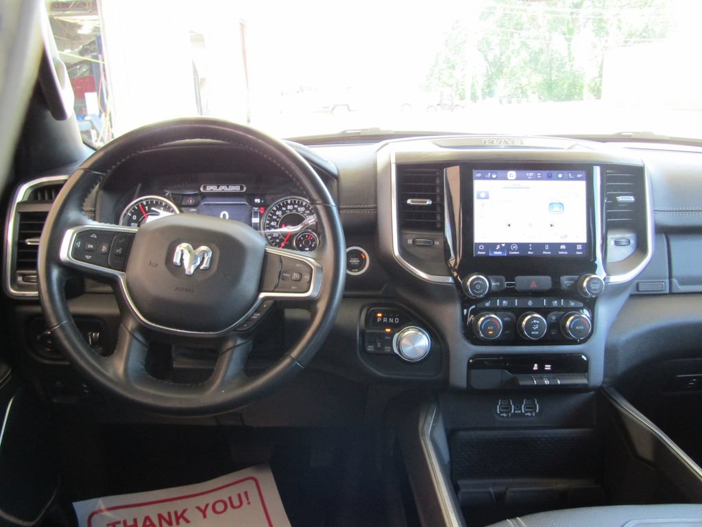 Used 2023 RAM 1500 Laramie AWD/4WD image 5