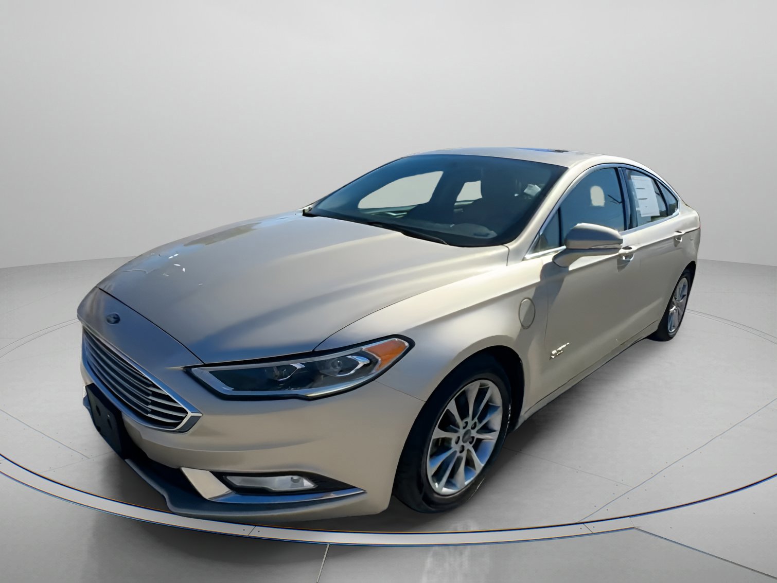 Certified 2017 Ford Fusion Energi Titanium image 4