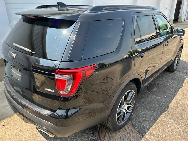 Certified 2017 Ford Explorer Sport w/ Equipment Group 401A AWD/4WD image 5