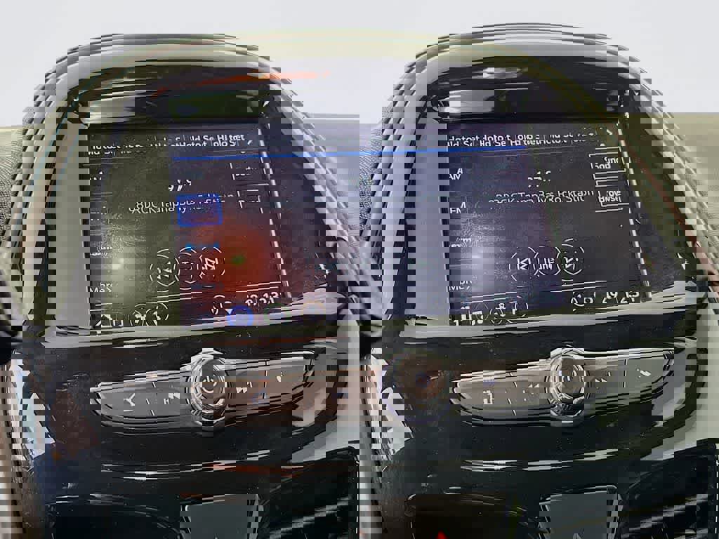 Used 2019 Chevrolet Spark ACTIV image 16