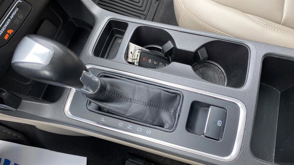 Certified 2017 Ford Escape Titanium image 19