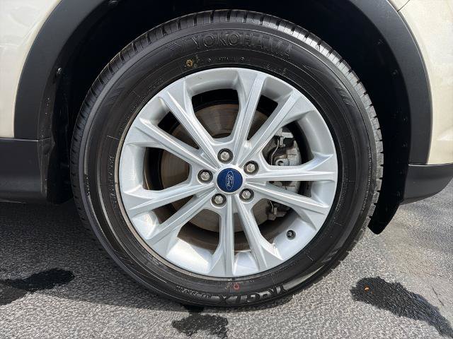 Certified 2018 Ford Escape SEL AWD/4WD image 5