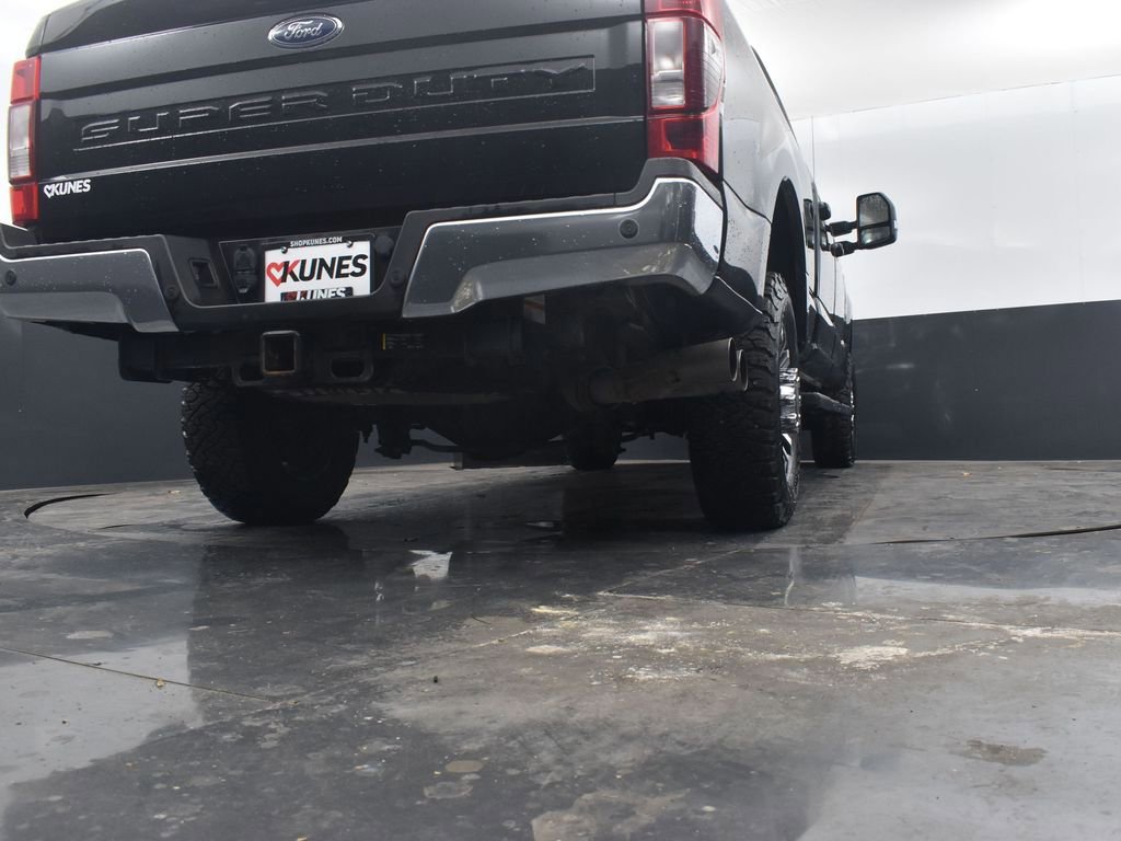 Certified 2020 Ford F350 Lariat w/ Lariat Value Package image 17