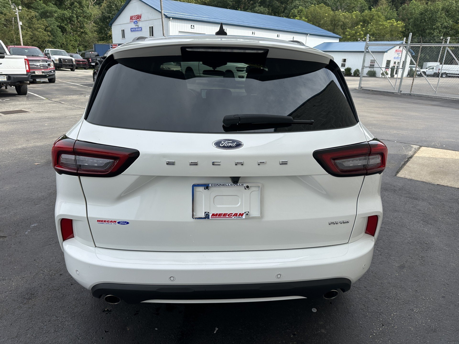 Certified 2024 Ford Escape ST-Line Select w/ Tech Pack #1 AWD/4WD image 6