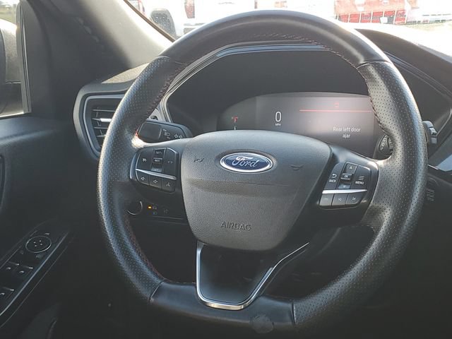 Certified 2024 Ford Escape ST-Line FWD image 25