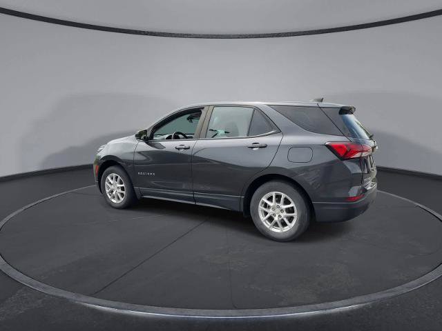 Used 2022 Chevrolet Equinox LS AWD/4WD image 6