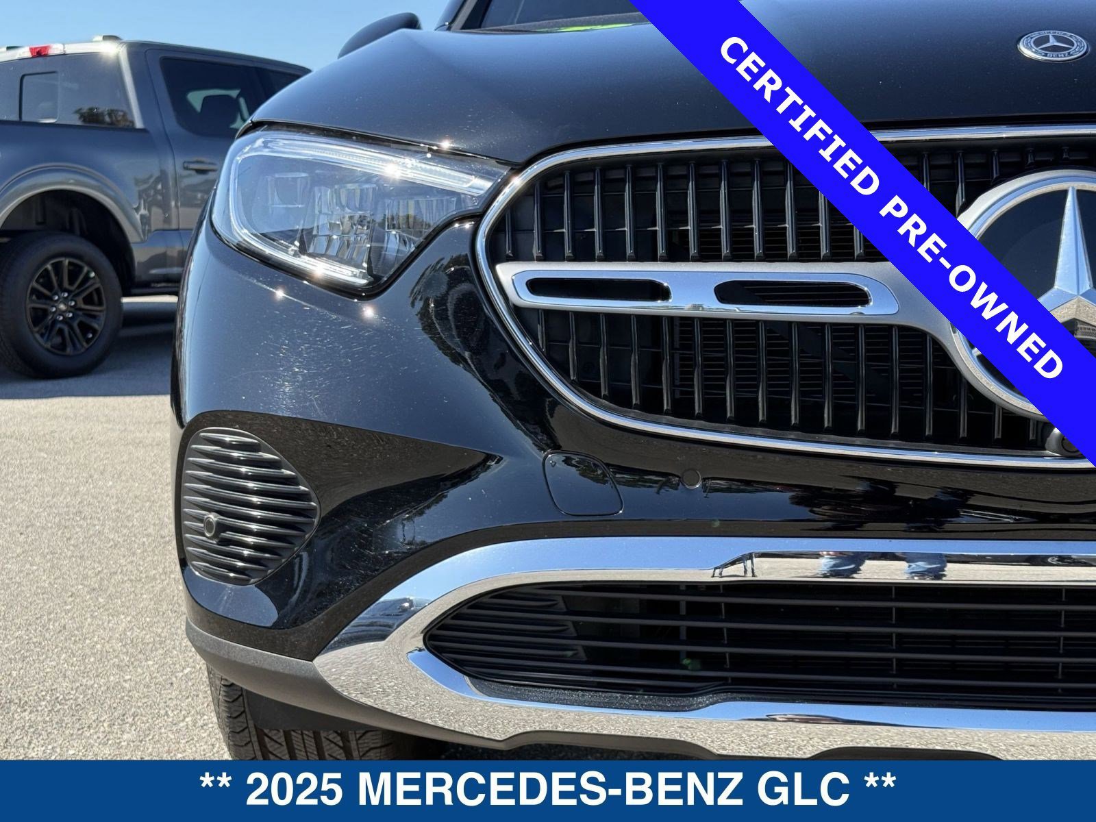 Used 2025 Mercedes-Benz GLC 300 image 10