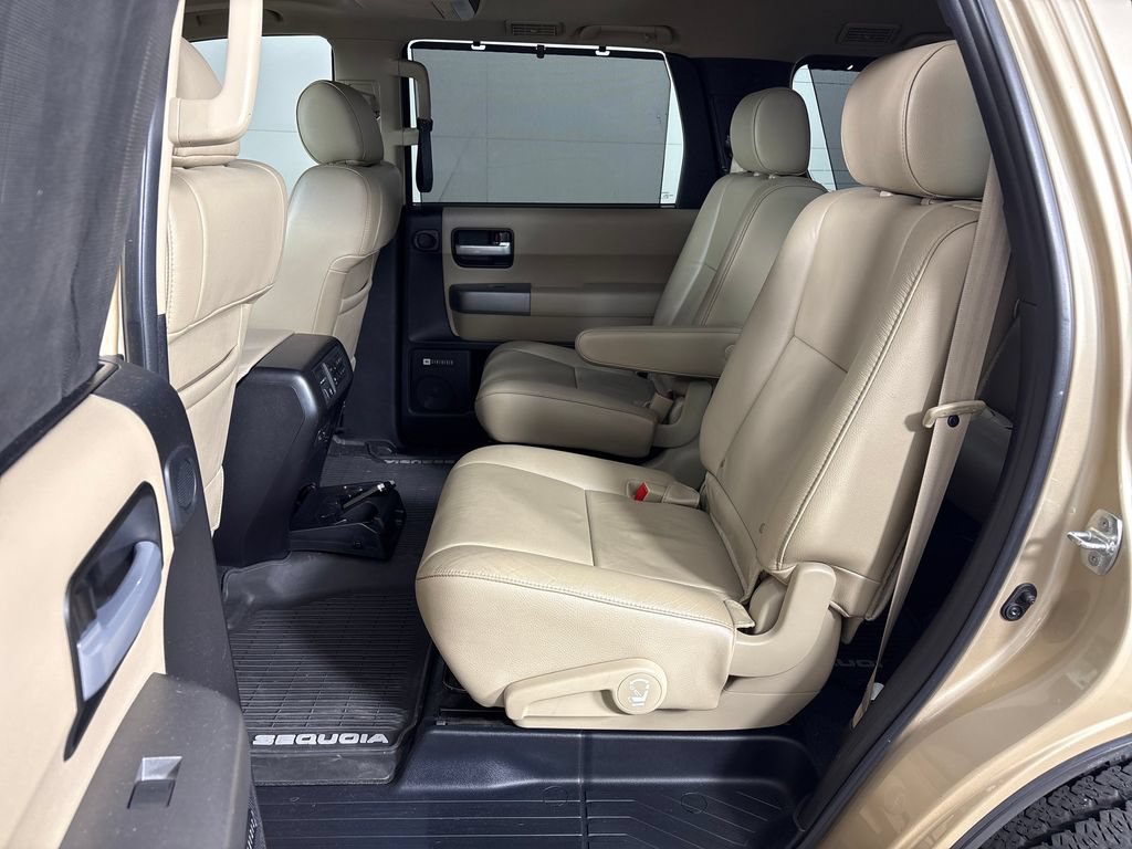 Used 2017 Toyota Sequoia Limited w/ Safety & Convenience Package AWD/4WD image 23